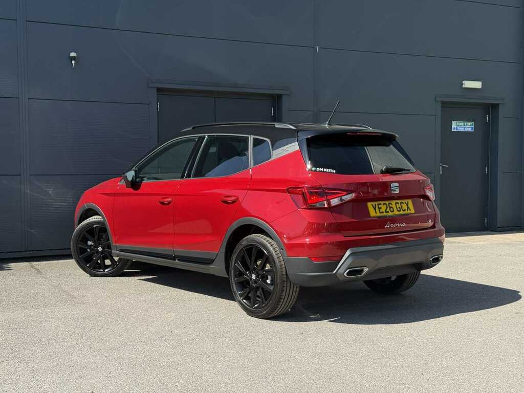 Seat Arona 1.0 Tsi 115 Fr Black Edition YE26GCX Red #3