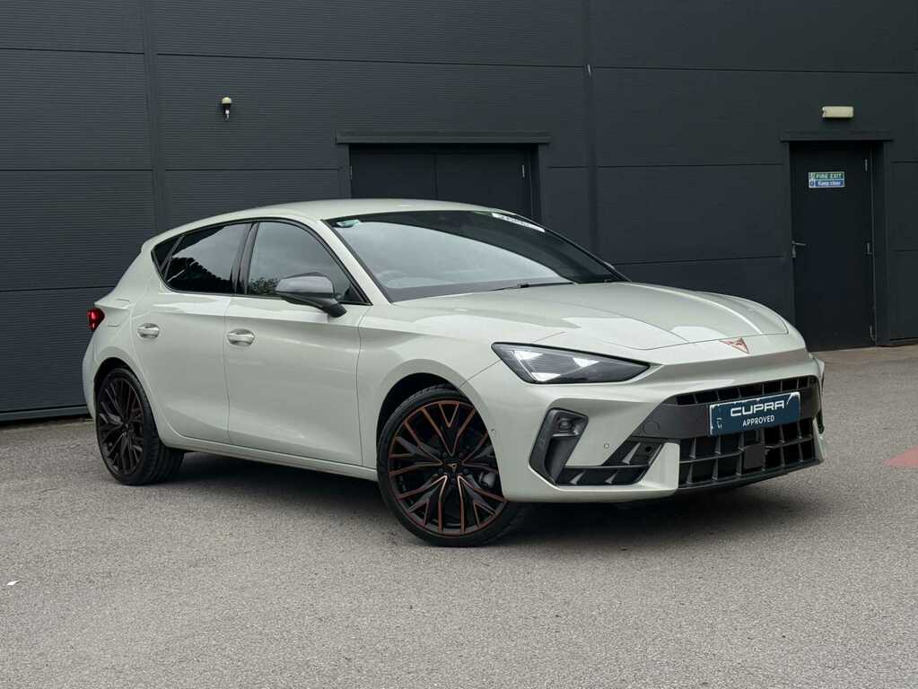 Cupra Leon 1.5 Etsi 150 V3 Dsg Grey