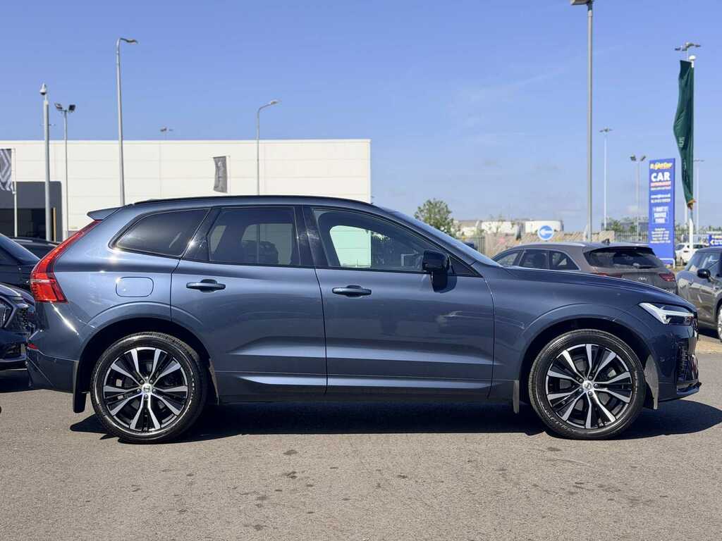 Volvo XC60 2.0 B4d Plus Dark Awd Geartronic YX72HLZ Blue #3