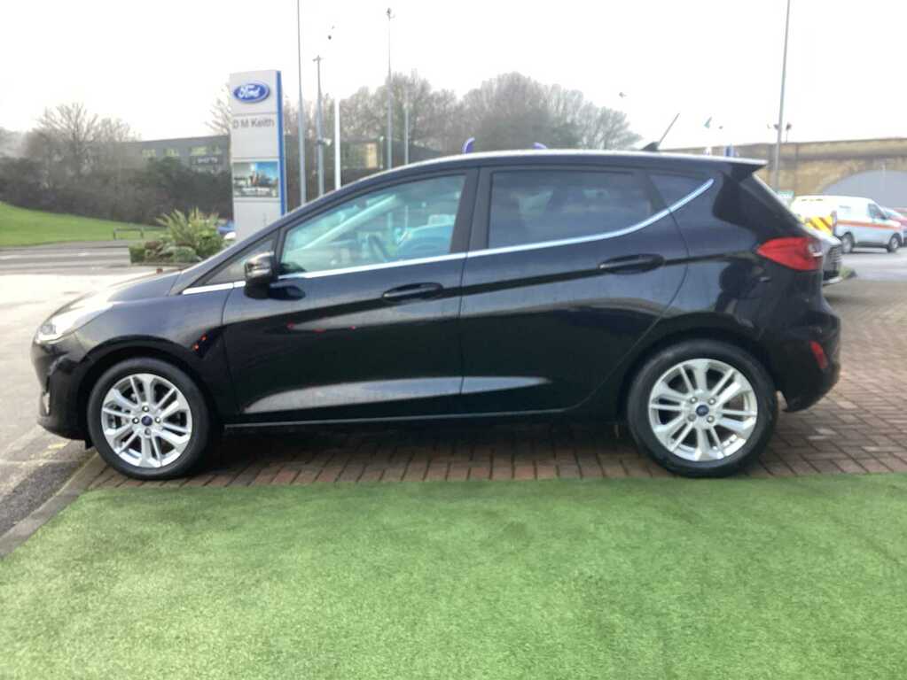 Ford Fiesta 1.0 Ecoboost Titanium Black #6