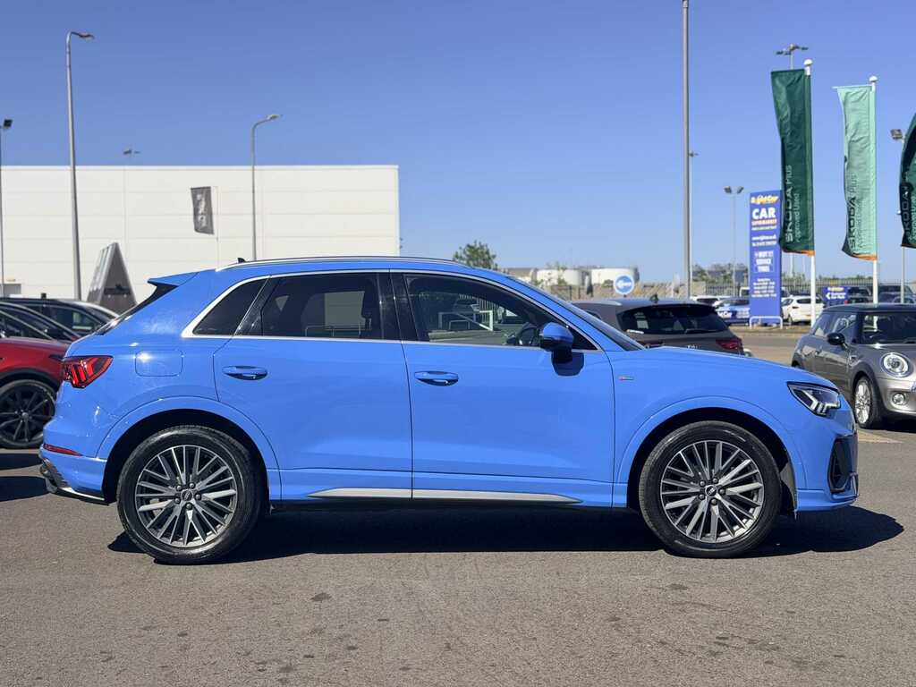 Audi Q3 35 Tfsi S Line S Tronic FT71PMU Blue #3