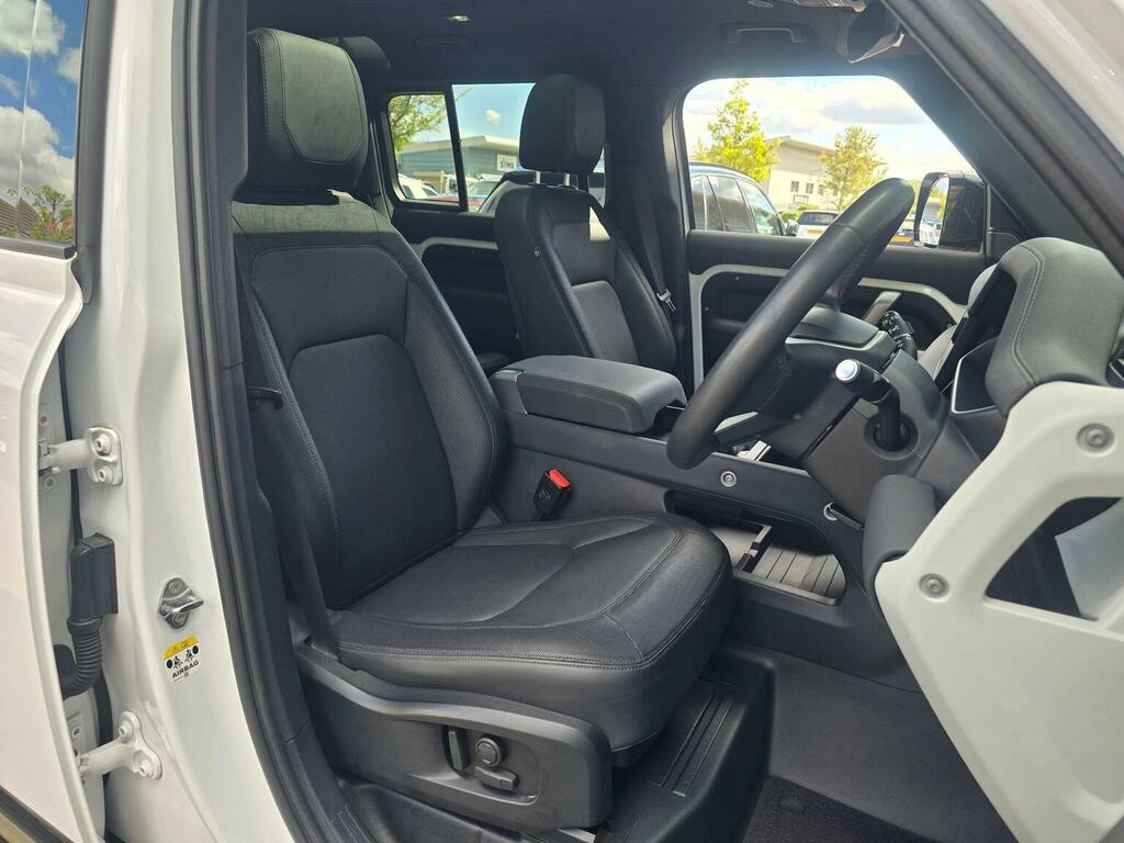 Land Rover Defender 110 Suv 3.0 D250 Mhev X-dynamic Se 4Wd Euro 6 S AE72RMX White #5
