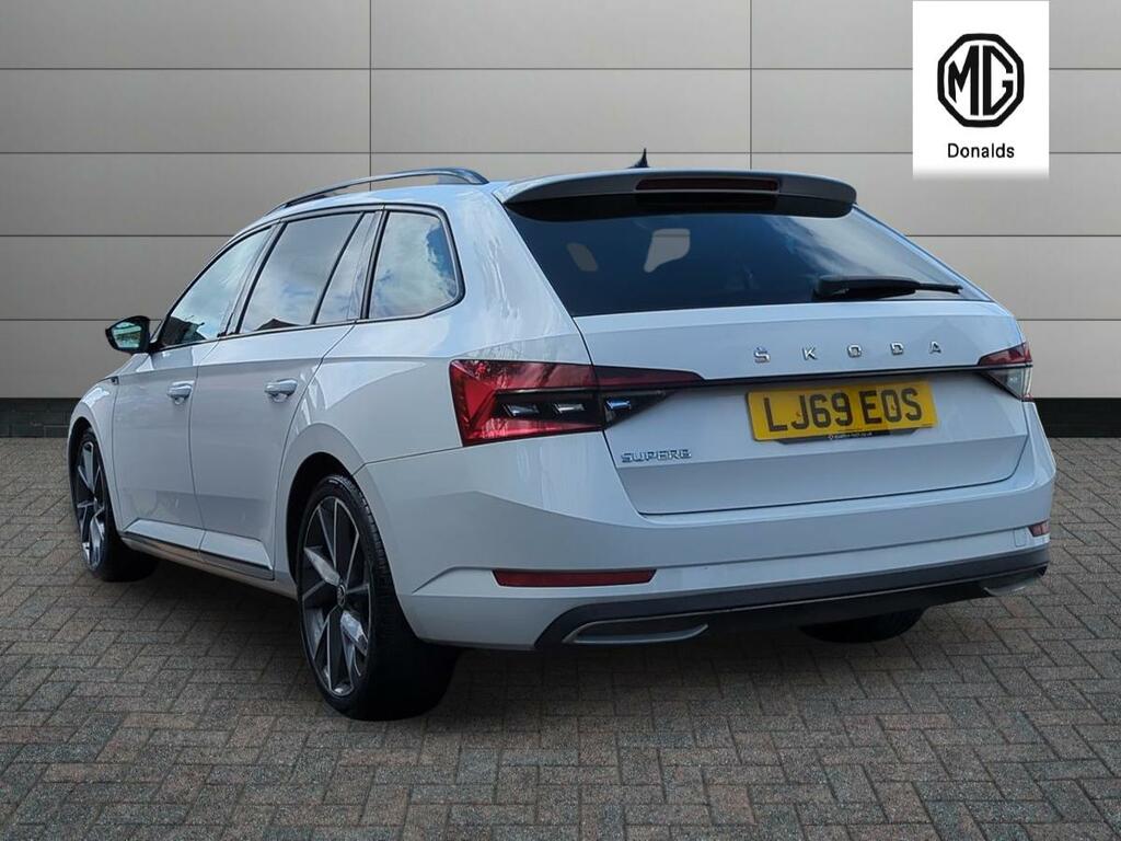 Skoda Superb 1.5 Tsi Act Sportline Plus Dsg Euro 6 Ss White #5