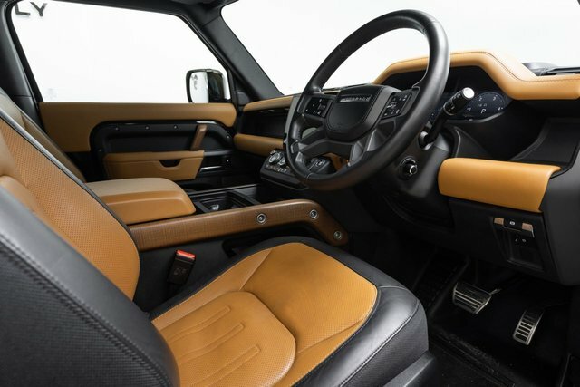 Land Rover Defender 2023 3.0 D300 Mhev X Suv 4Wd Euro SXZ9537 Black #4