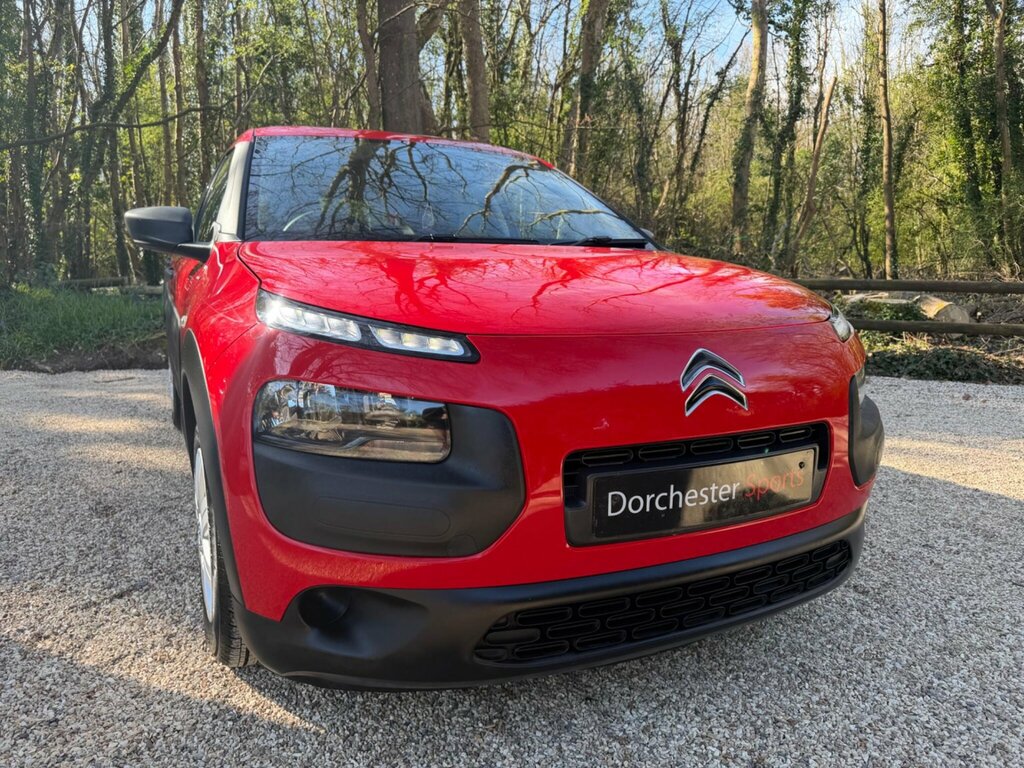 Citroen C4 Cactus 1.2 Puretech Touch Hatchback Eur KS65RZV Red #2