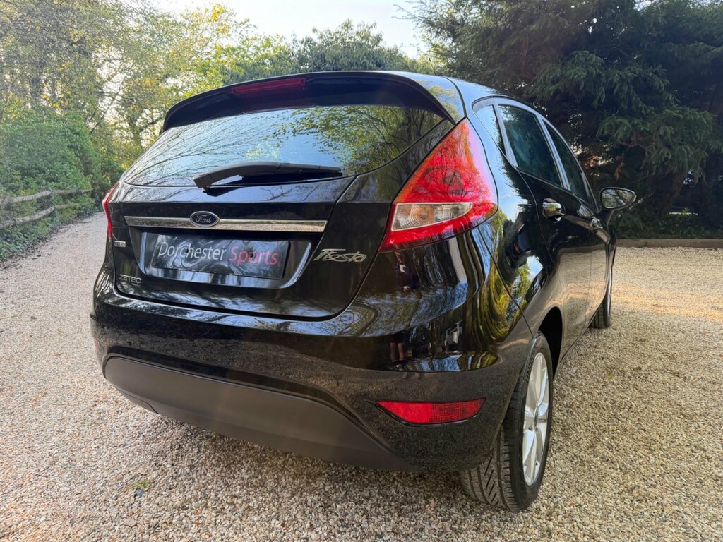 Ford Fiesta 1.6 Tdci Zetec Black #5