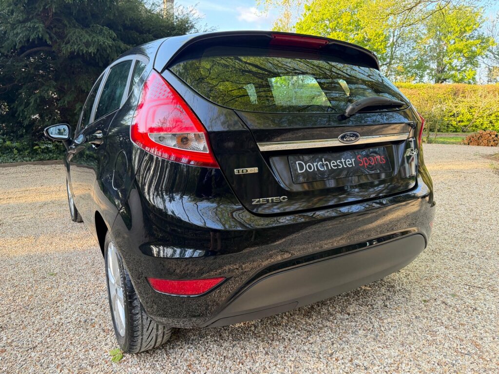 Ford Fiesta 1.6 Tdci Zetec Black #6