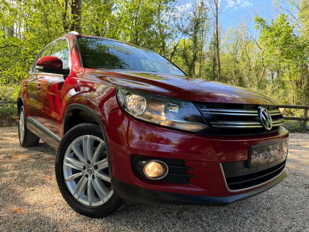 Volkswagen Tiguan 2.0 Tdi Bluemotion Tech Sport Dsg 4Wd Euro 5 Ss Red