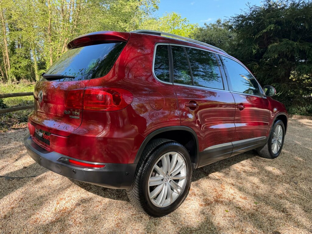 Volkswagen Tiguan 2.0 Tdi Bluemotion Tech Sport Dsg 4Wd Euro 5 Ss EA51SEA Red #5