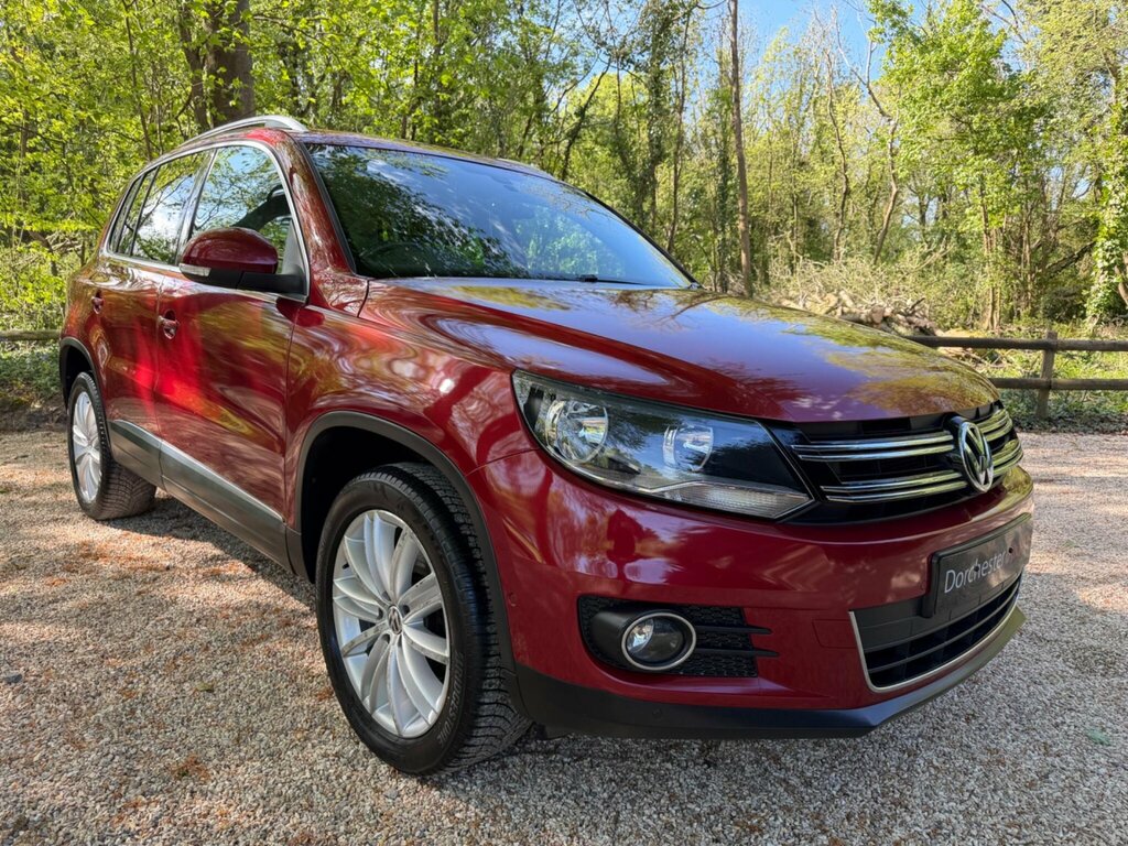 Volkswagen Tiguan 2.0 Tdi Bluemotion Tech Sport Dsg 4Wd Euro 5 Ss EA51SEA Red #3
