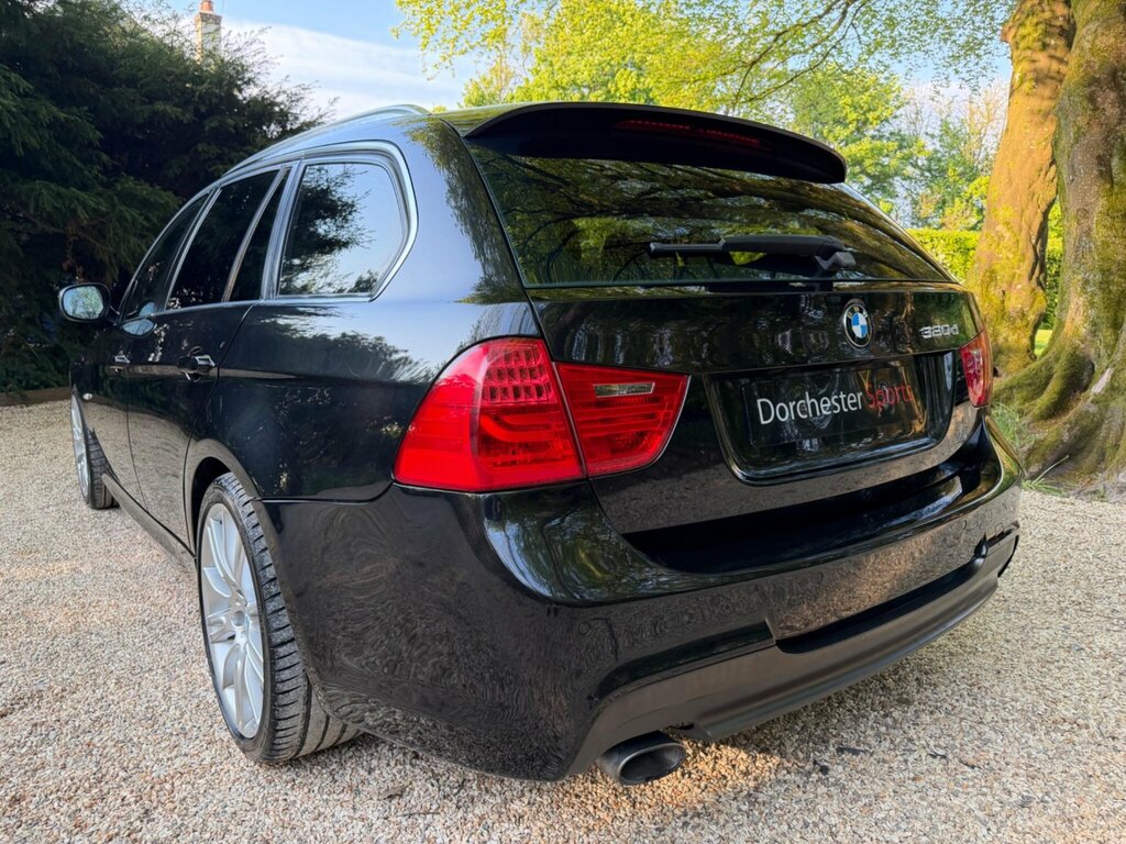 BMW 3 Series 2.0 320D Exclusive Edition Touring Euro 5 WF60MWU Black #6