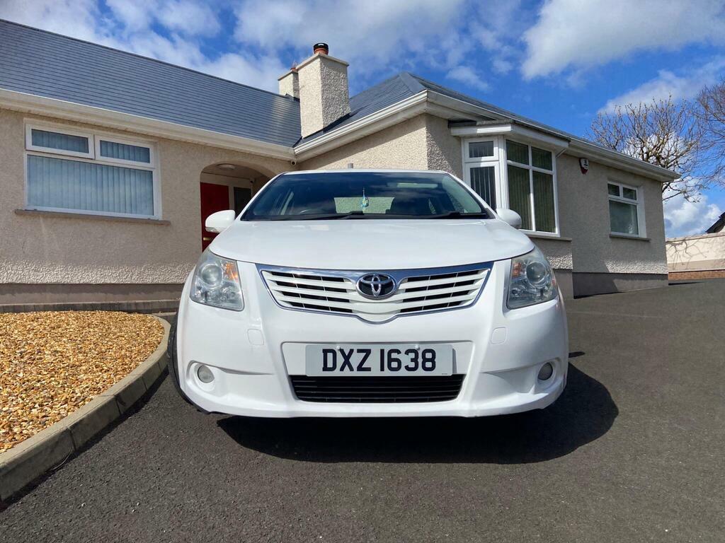 Toyota Avensis 1.8 V-matic Tr Saloon DXZ1638 White #3