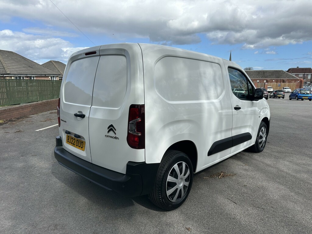 Citroen Berlingo Panel Van 1.5 Bluehdi 1000 Enterprise M Pro 2022 BJ22OUO White #3