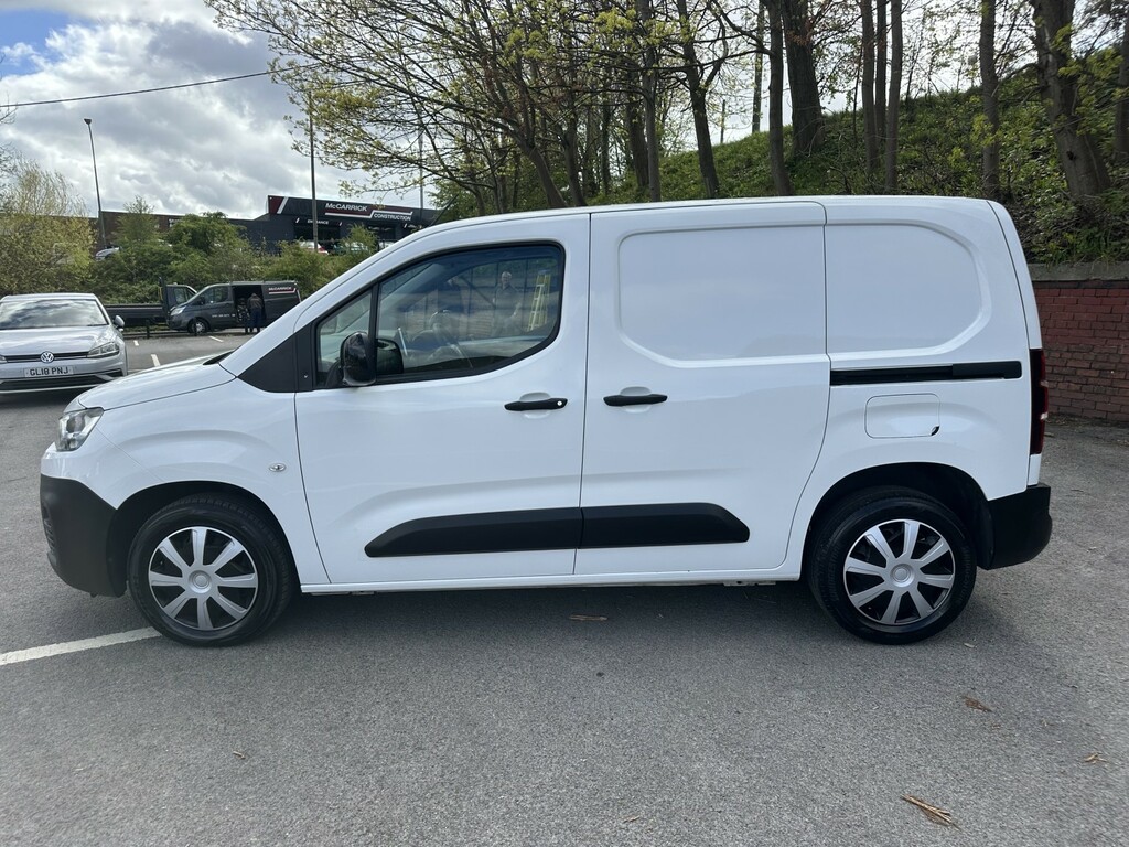 Citroen Berlingo Panel Van 1.5 Bluehdi 1000 Enterprise M Pro 2022 BJ22OUO White #6