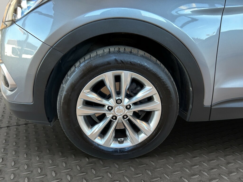 Hyundai Santa Fe Suv 2.2 Santa Fe 5-St 2.2 Prm Bd At My16 201666 AK66HBN Silver #5