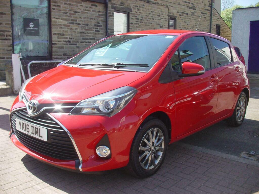 Toyota Yaris 1.33 Dual Vvt-i Icon Euro 6 YK16DML Red #5