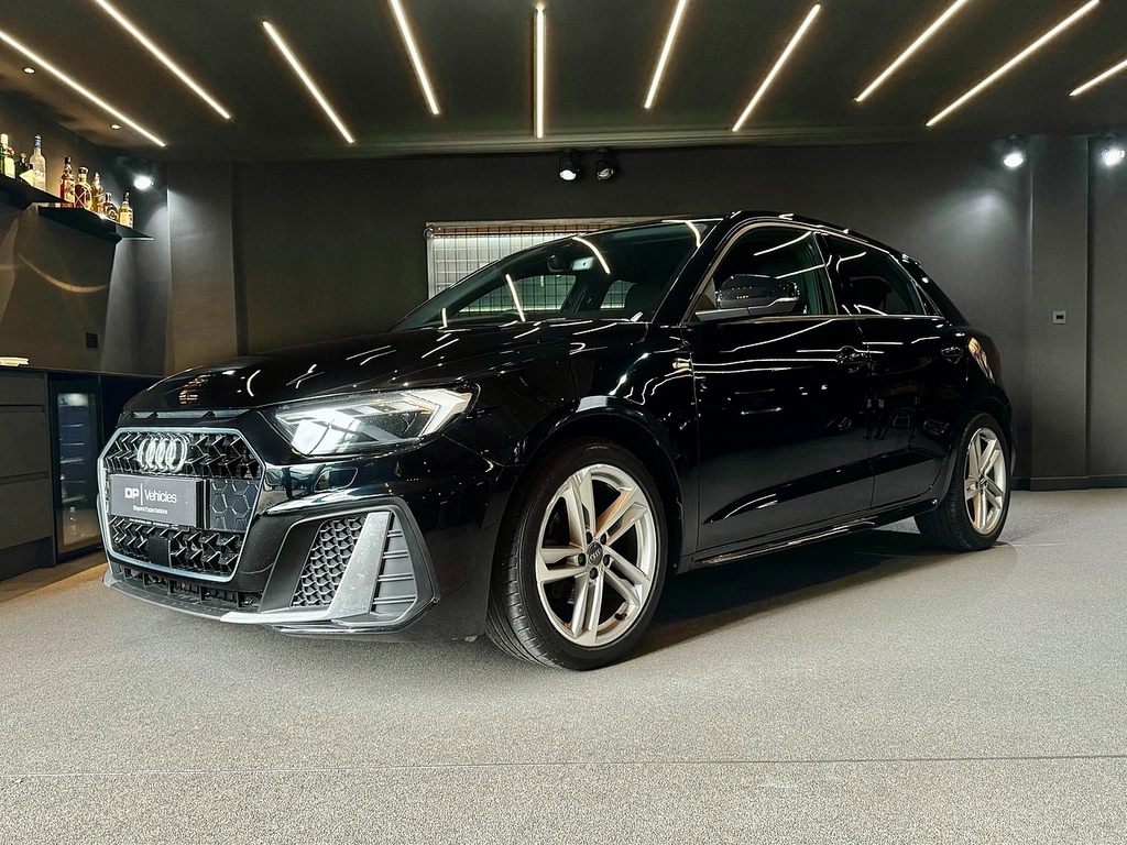 Audi A1 Tfsi S Line Black