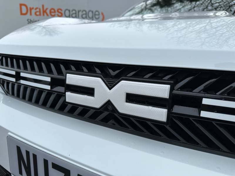 Dacia Bigster 1.8 Hybrid 155 Extreme - 2025 75 NU75HWC White #4