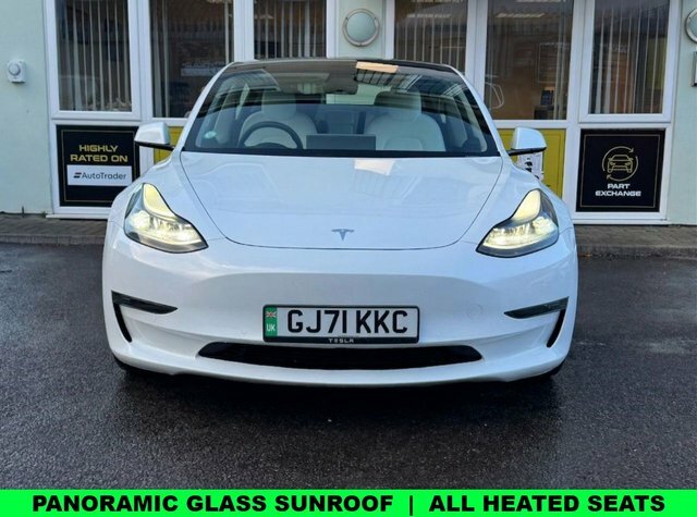 Tesla Model 3 Dual Motor Long Range Saloon 4 GJ71KKC White #2