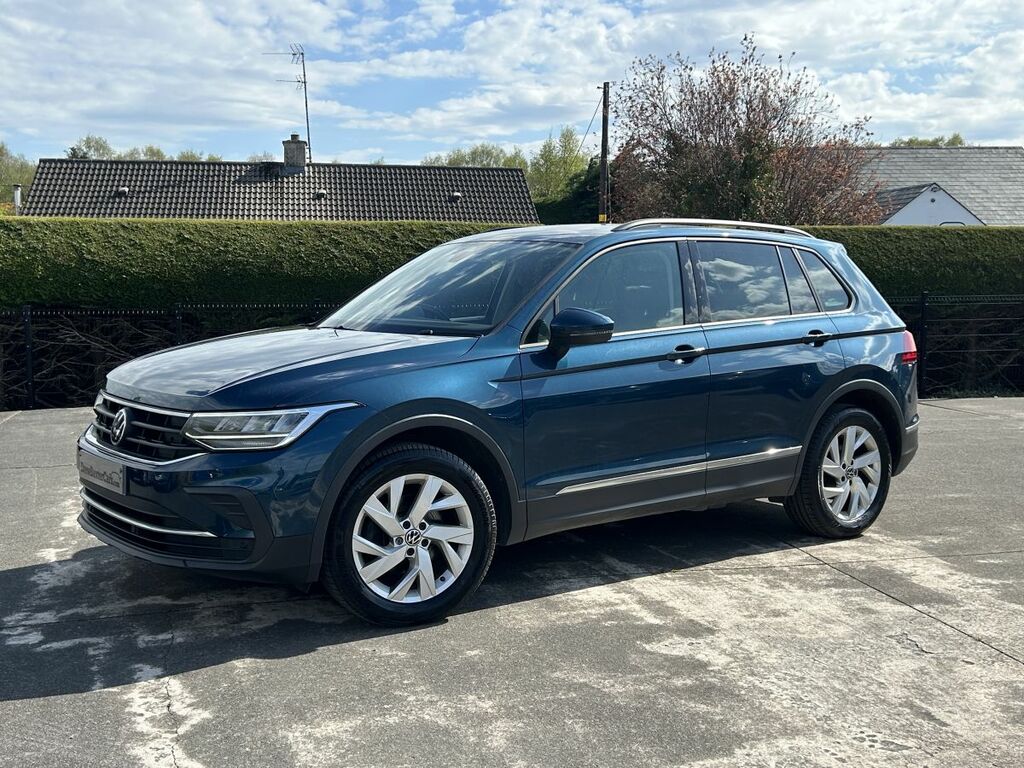 Volkswagen Tiguan Mpv  Blue #3