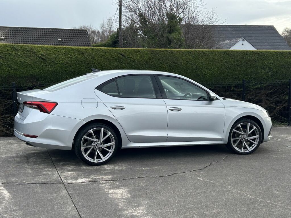 Skoda Octavia Hatchback Silver #4
