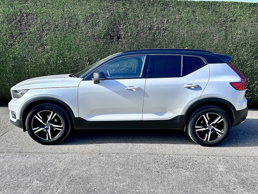 Volvo XC40 1.5 T3 R-design Suv Euro 6 Ss White #6