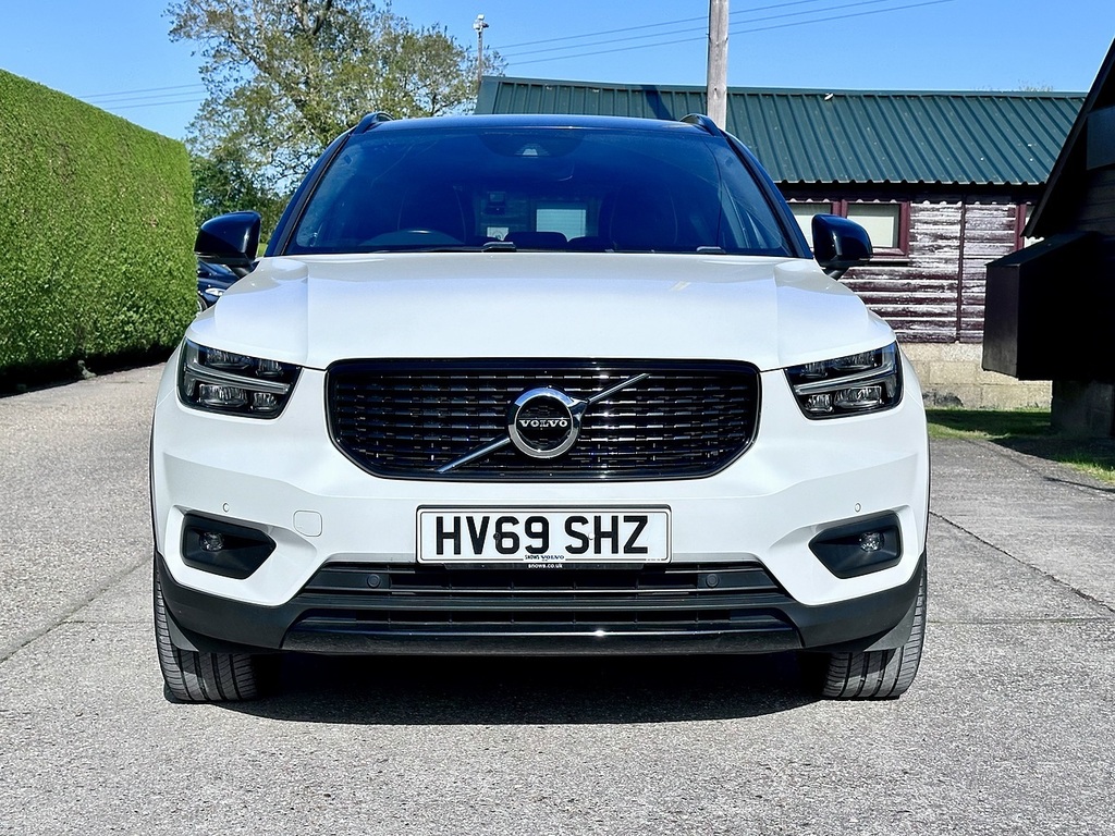 Volvo XC40 1.5 T3 R-design Suv Euro 6 Ss White #5