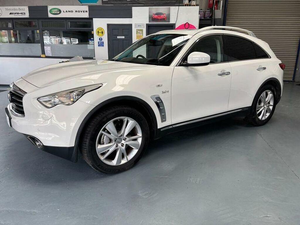 Infiniti QX70 Suv 3.0D V6 Gt 4Wd Euro 5 201414 White #3