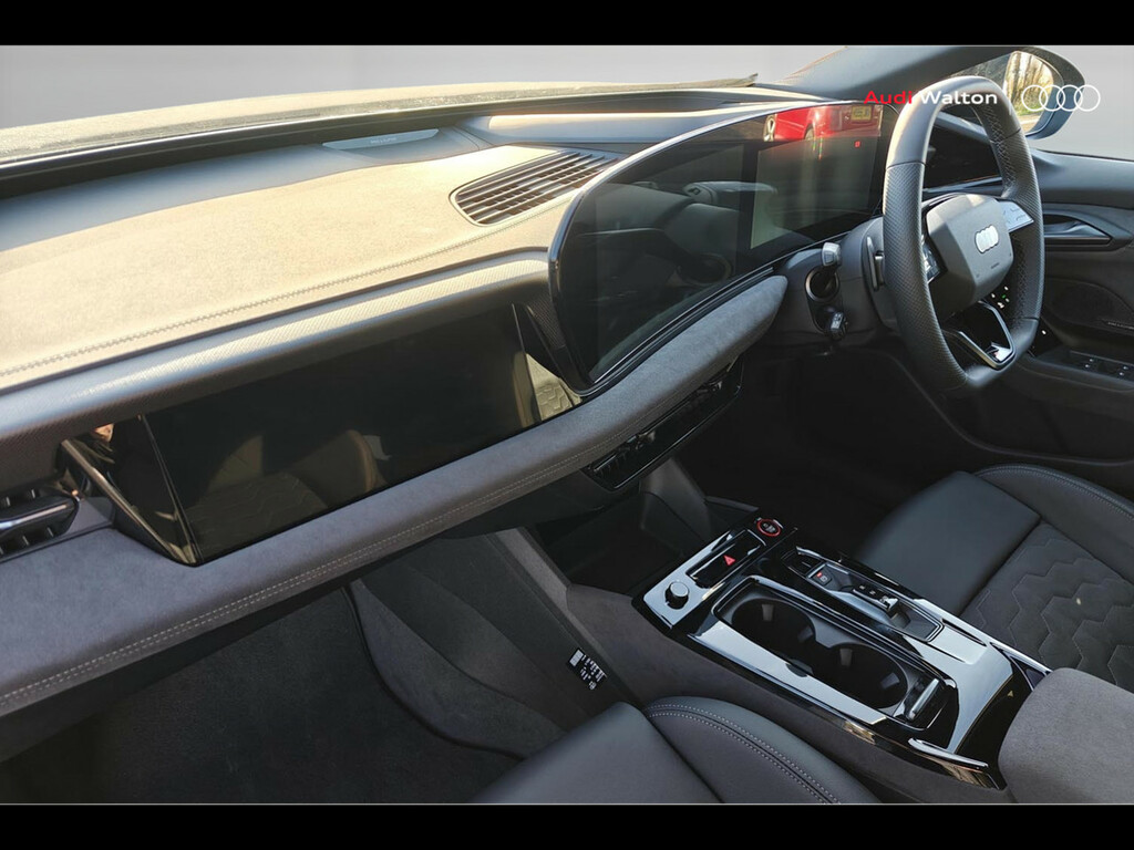 Audi A6 Avant Avant Edition 1 E-tron Quattro 315,00 Kw RK75EAA Grey #2