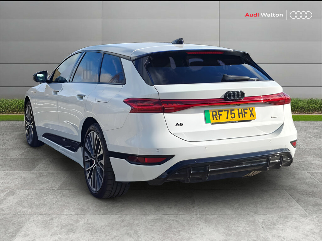 Audi A6 Avant Avant Edition 1 E-tron Quattro 315,00 Kw RF75HFX White #3