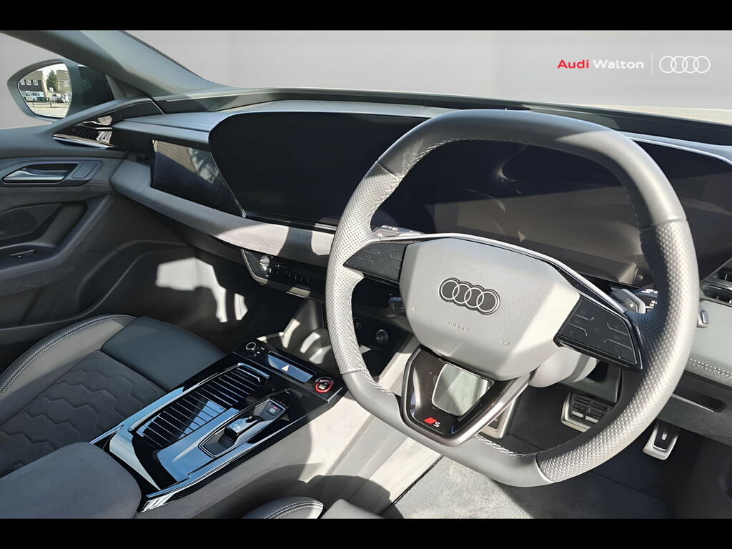 Audi A6 Avant Avant Edition 1 E-tron Quattro 315,00 Kw RF75HFX White #6