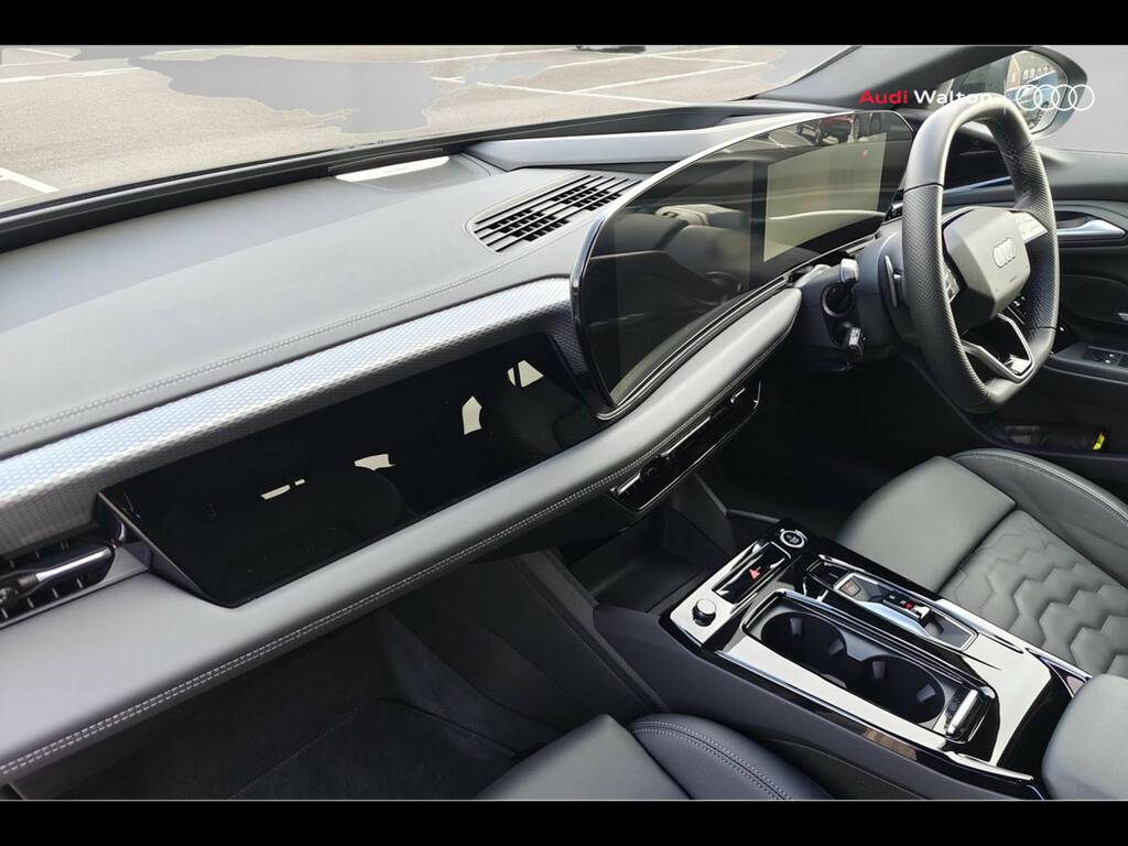 Audi A6 Avant Avant S Line E-tron Quattro 315,00 Kw RF75HGX Black #2