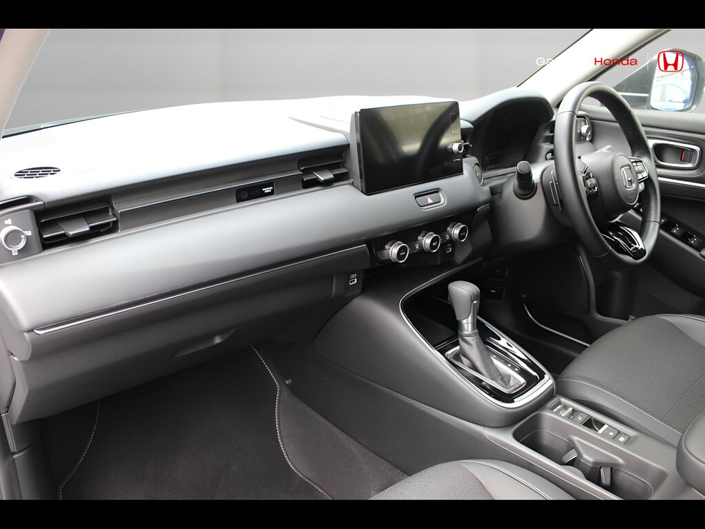 Honda Hr-V 1.5 Ehev Advance Cvt GV23KXG White #2