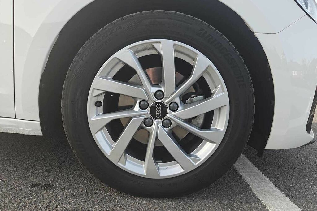 Audi A1 Sport 30 Tfsi 116 Ps S Tronic AU74NLL White #6