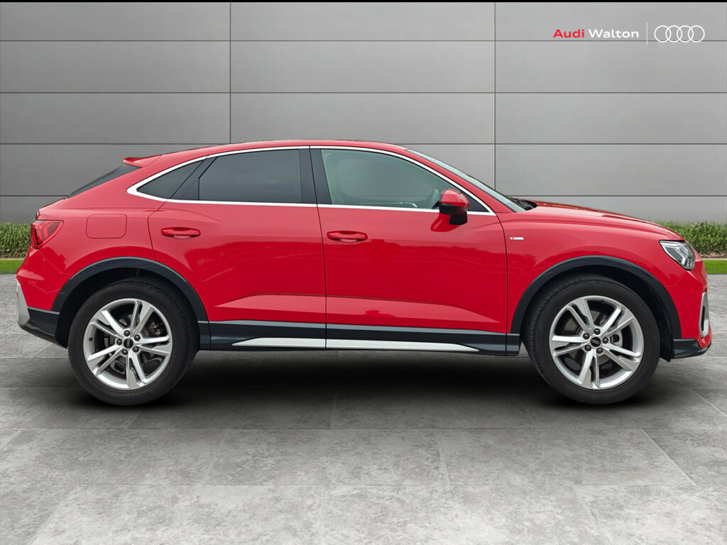 Audi Q3 S Line 35 Tfsi 150 Ps 6-Speed RJ24YUW Red #4