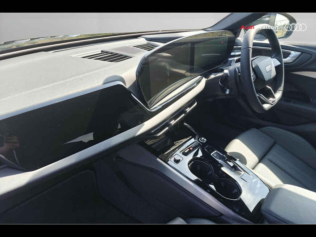 Audi A5 S Line E-hybrid Quattro 299 Ps S Tronic RA25AHE Black #2