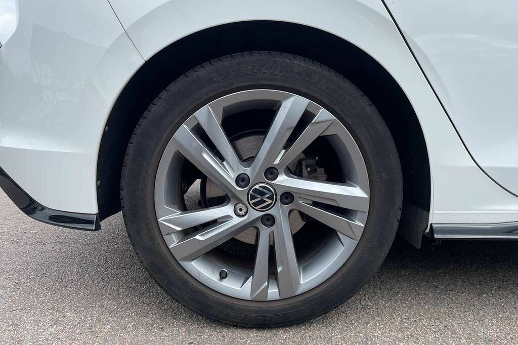 Volkswagen Golf 1.5 Tsi 150 R-line LC22WKM White #5