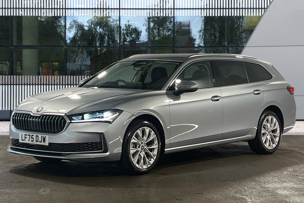 Skoda Superb 1.5 Tsi E-tec Se L Dsg LF75DJW Silver #2
