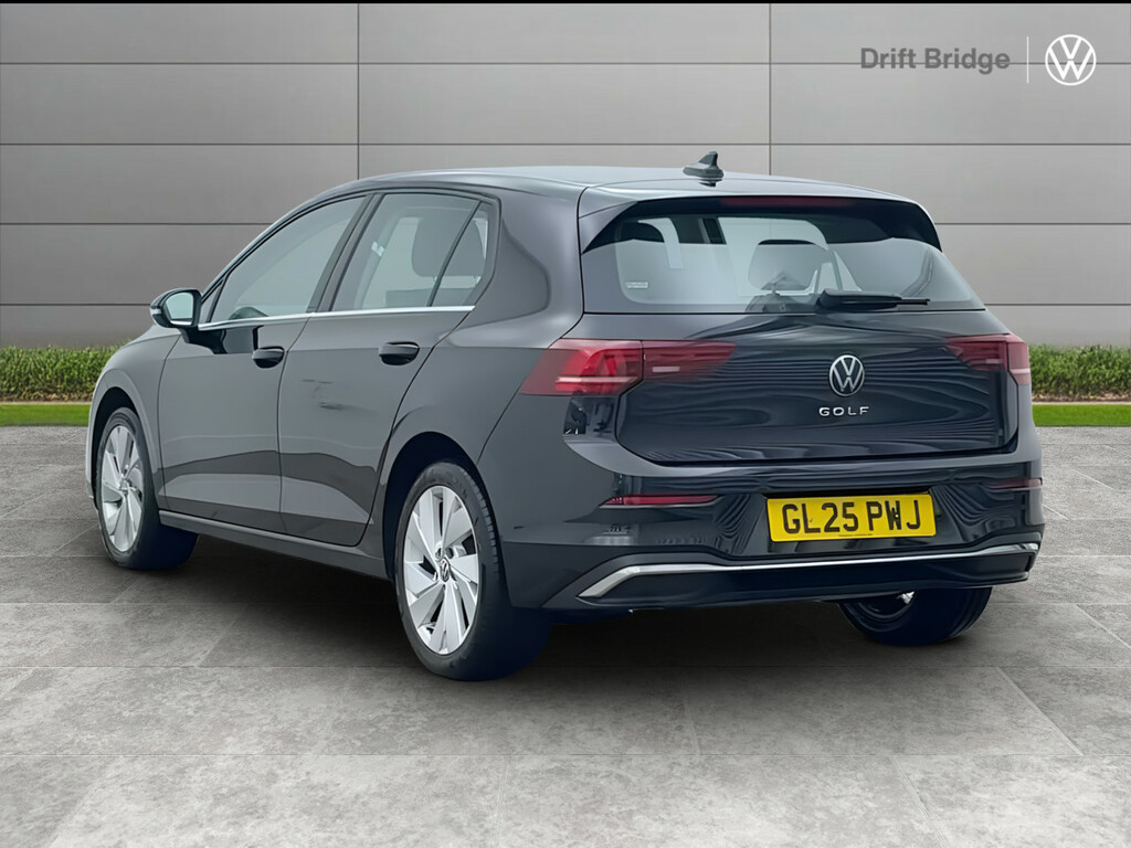Volkswagen Golf 1.5 Tsi 150 Style GL25PWJ Black #3