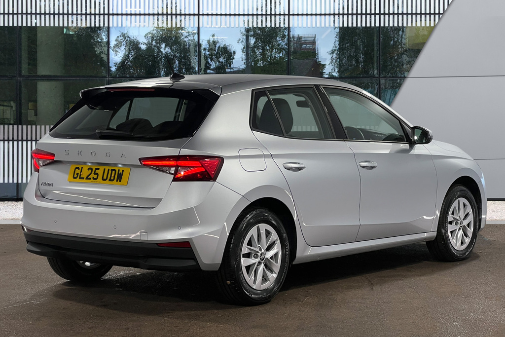 Skoda Fabia 1.0 Tsi 116 Se Edition Dsg GL25UDW Silver #3