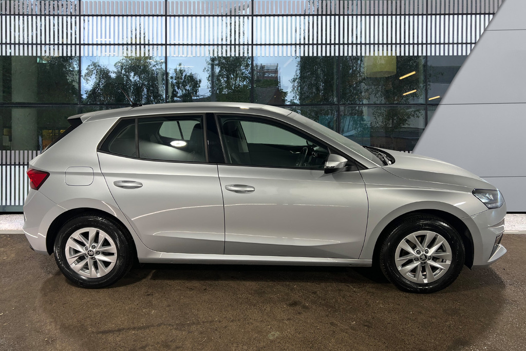 Skoda Fabia 1.0 Tsi 116 Se Edition Dsg GL25UDW Silver #5