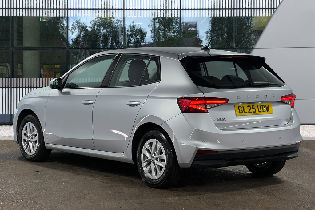 Skoda Fabia 1.0 Tsi 116 Se Edition Dsg GL25UDW Silver #4