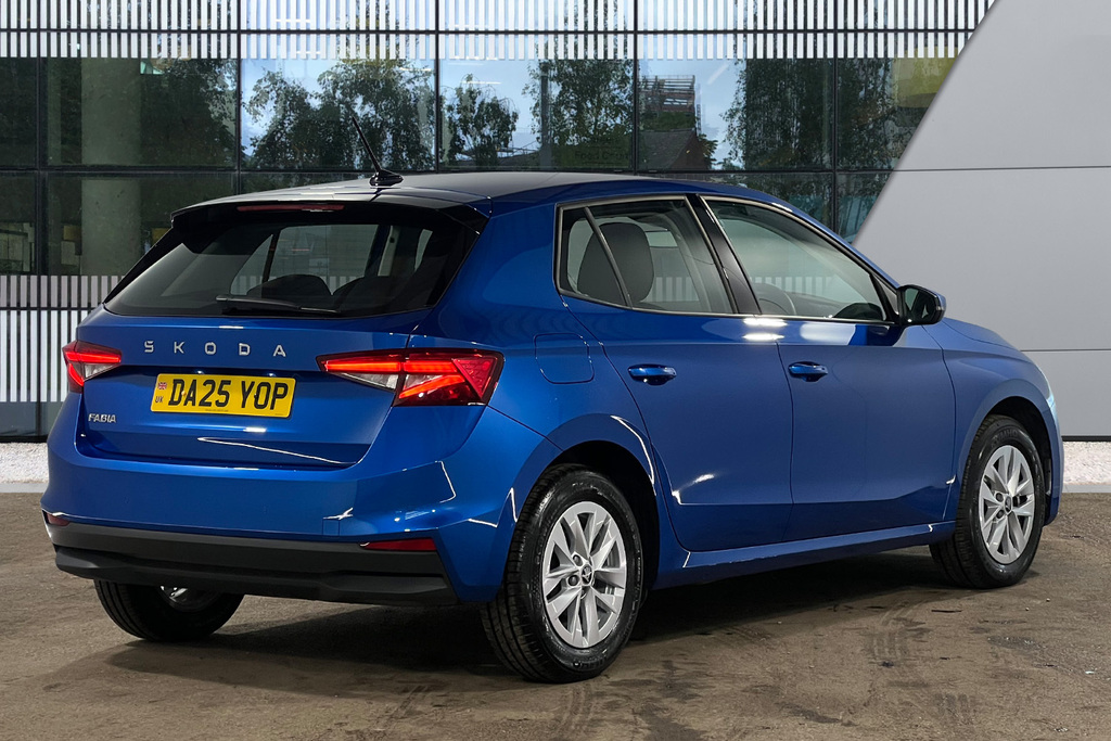 Skoda Fabia 1.0 Tsi 116 Se Edition Dsg DA25YOP Blue #3