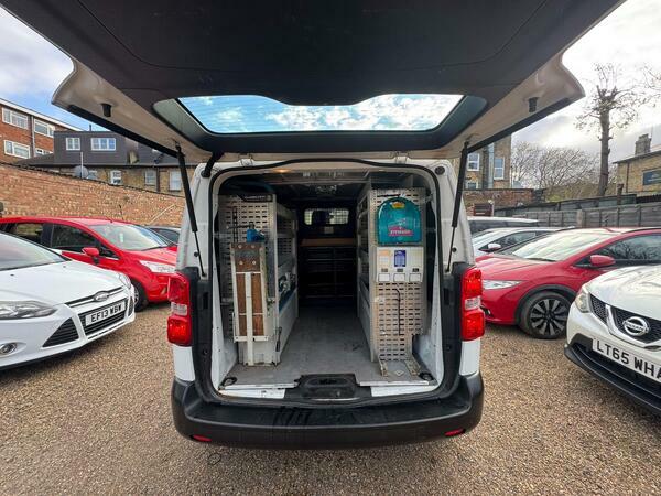 Toyota PROACE 1.5D Icon Medium Panel Van Mwb Euro 6 Ss 6Dr White