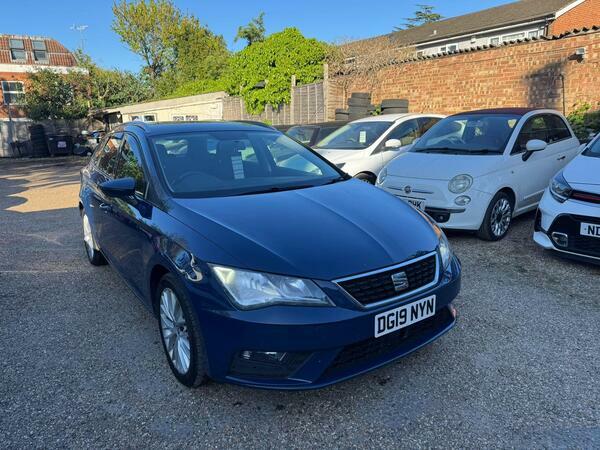 Seat Leon 1.6 Tdi Se Dynamic St Dsg Euro 6 Ss DG19NYN Blue #2