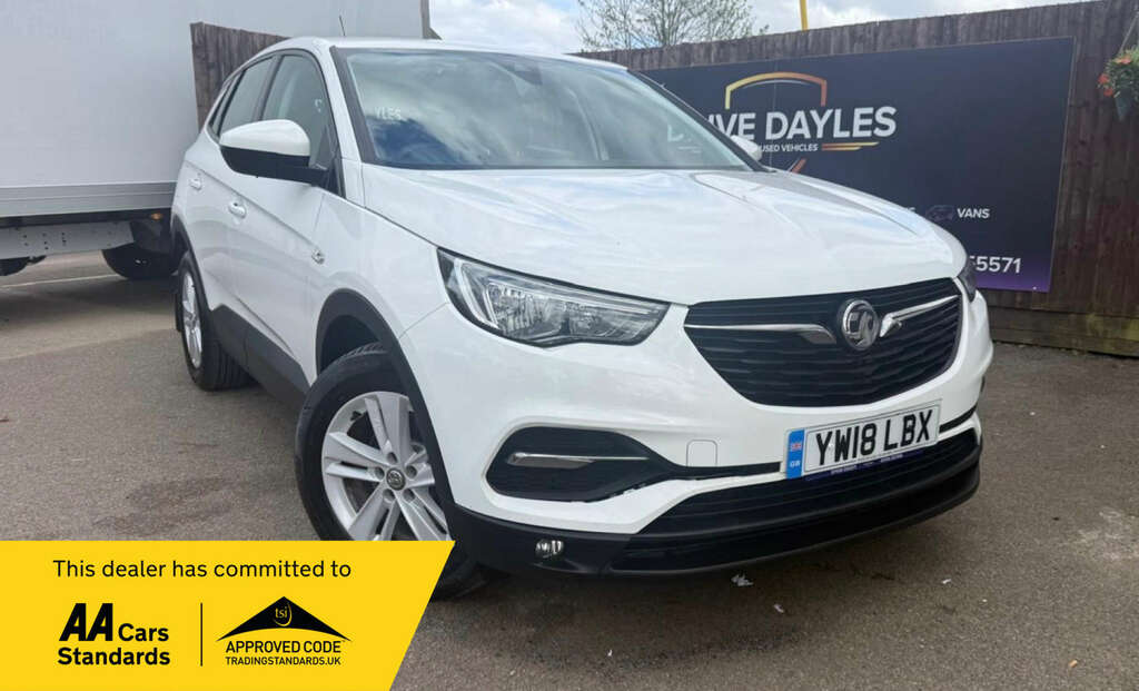 Vauxhall Grandland X 1.2 Grandland X Se T Ss White