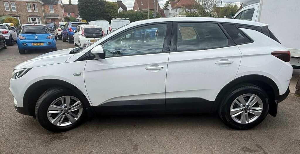 Vauxhall Grandland X 1.2 Grandland X Se T Ss YW18LBX White #6