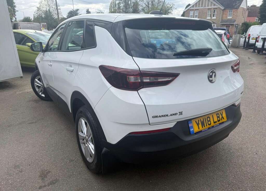 Vauxhall Grandland X 1.2 Grandland X Se T Ss YW18LBX White #5