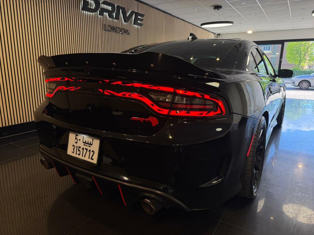 Dodge Charger 6.4 Srt Hemi Black #15