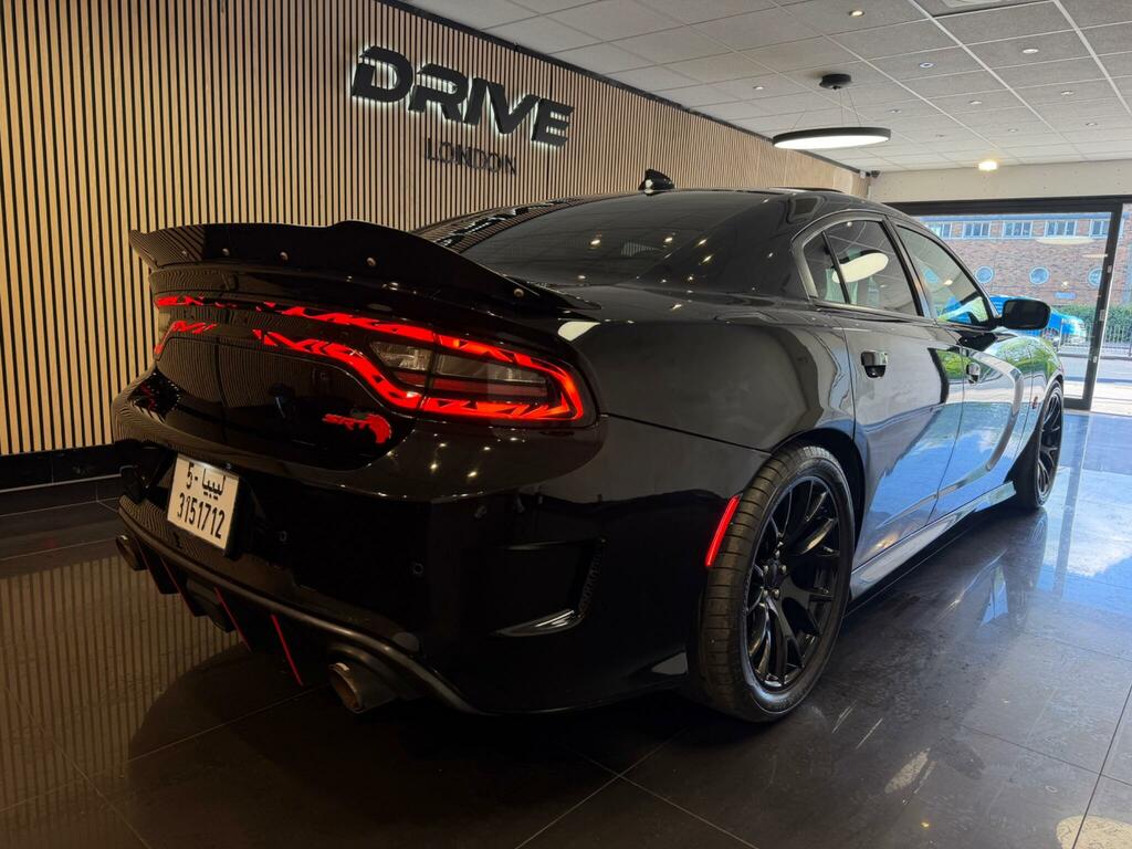 Dodge Charger 6.4 Srt Hemi Black #14